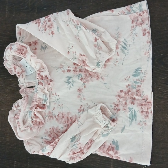 Floral and Star Print Kids Tops (2) 12 Months - Picture 4 of 6